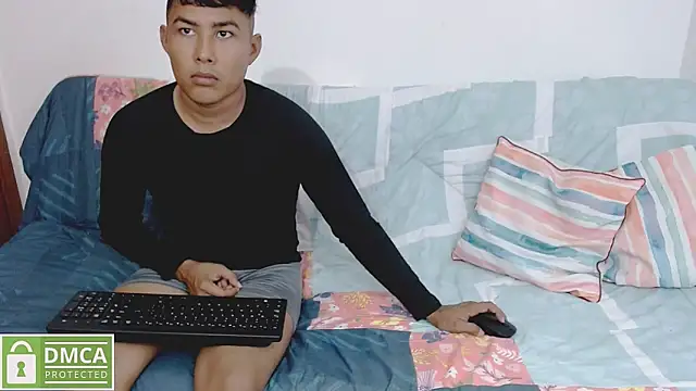 Denzel Ass26 online show from May 2026 10:07:01 PM
