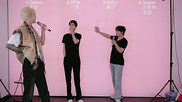 XL-CandyShop online show from April 2026 07:45:01 AM