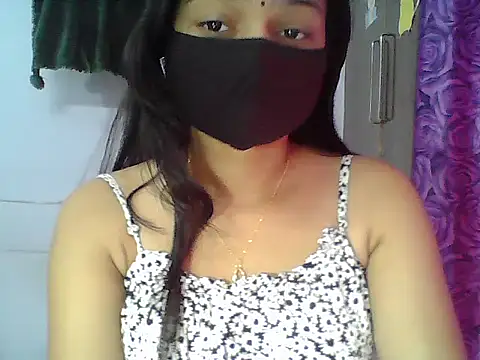 Saxy Mony002 online show from May 2026 03:14:02 AM