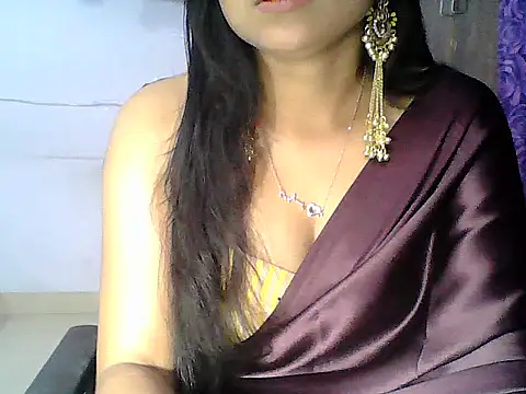 Saxy Mony002 online show from May 2026 02:02:02 PM