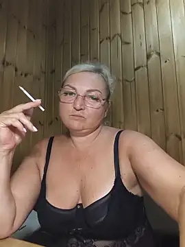 White-Chocolatte online show from June 2026 05:34:02 PM
