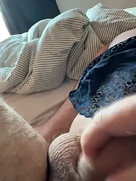 maxlechaud1 online show from April 2026 06:31:02 AM