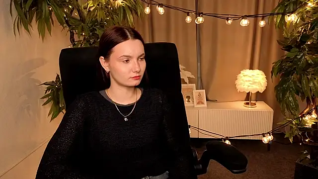 MarieFuller online show from April 2026 07:47:01 AM