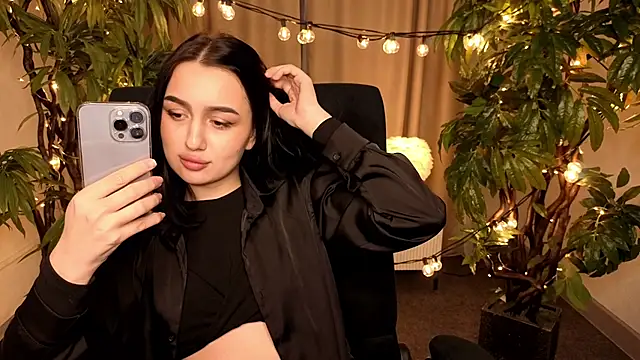 MargaretParker online show from April 2026 11:39:01 AM