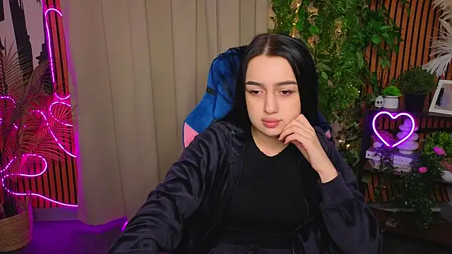 MargaretParker online show from April 2026 07:22:02 AM