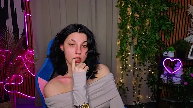 SharonBrowns online show from April 2026 07:58:02 PM