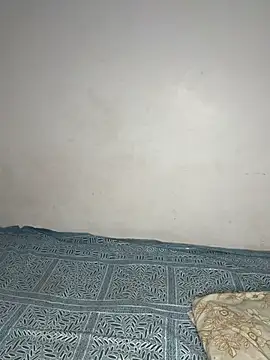 Love Birds00 online show from April 2026 09:12:02 AM