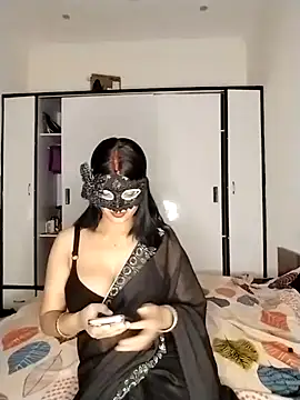 Snapshot of Love-Birdss chatting on May 2026 03:31:02 AM Love-Birdss online show from May 2026 03:31:02 AM
