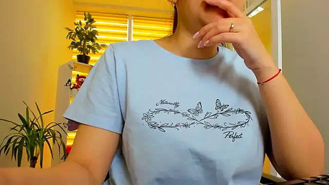 Tianniaa online show from April 2026 08:16:02 AM