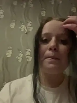 tiny lily  online show from April 2026 06:53:02 PM