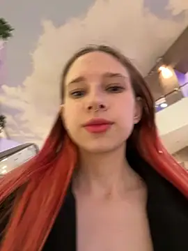 michelle lovique online show from May 2026 07:40:02 AM