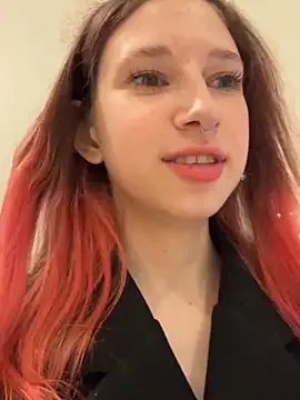 michelle lovique online show from May 2026 08:23:01 AM