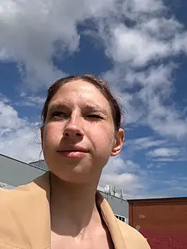 michelle lovique online show from June 2026 09:26:02 AM