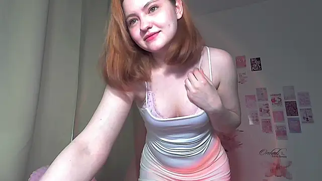 lexie foxx online show from April 2026 12:10:02 PM