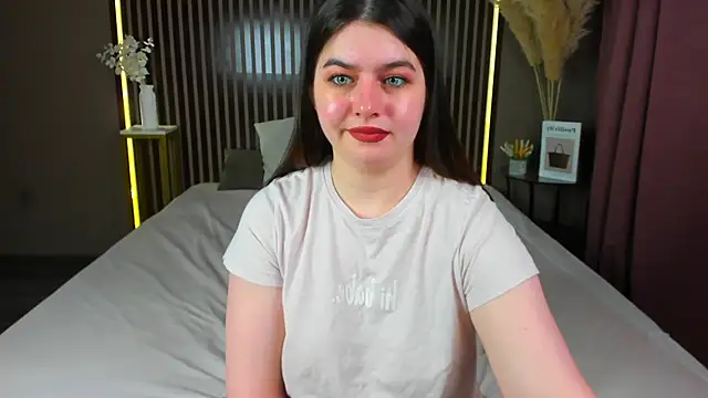 Margaret  Moon online show from May 2026 08:12:02 AM