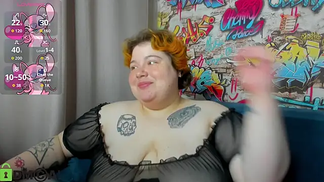 Snapshot of Sew_Sunny chatting on May 2026 12:56:02 AM Sew Sunny online show from May 2026 12:56:02 AM