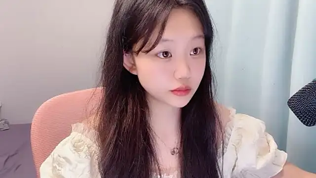 Snapshot of Lilababy00 chatting on May 2026 02:09:02 PM Lilababy00 online show from May 2026 02:09:02 PM