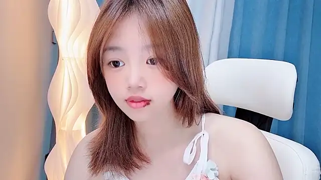 Lilababy00 online show from June 2026 05:12:01 AM