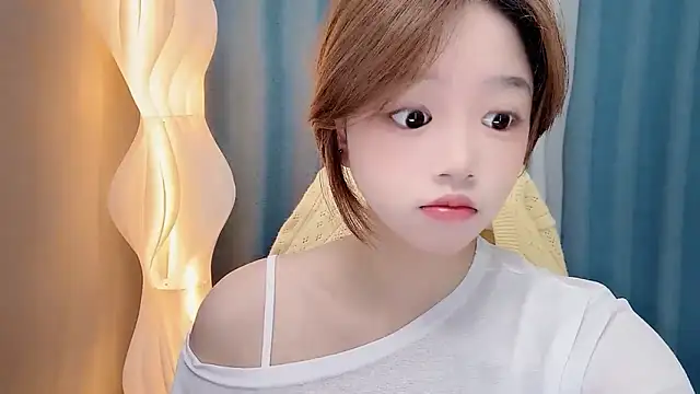 Lilababy00 online show from June 2026 05:41:02 AM