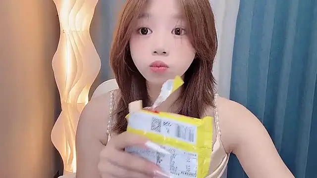 Lilababy00 online show from June 2026 10:26:02 AM