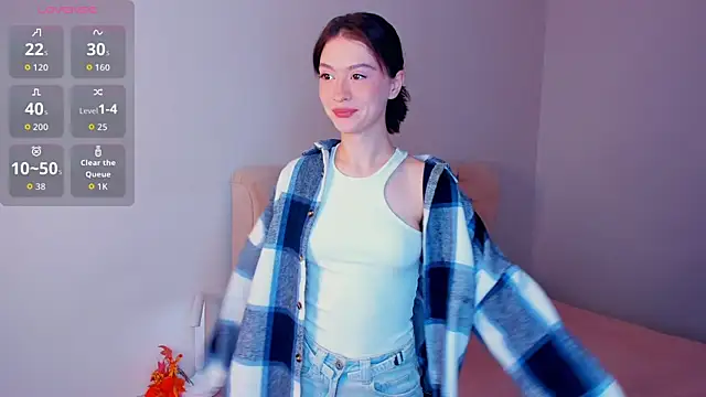 LibbieSchworm online show from April 2026 08:41:01 AM