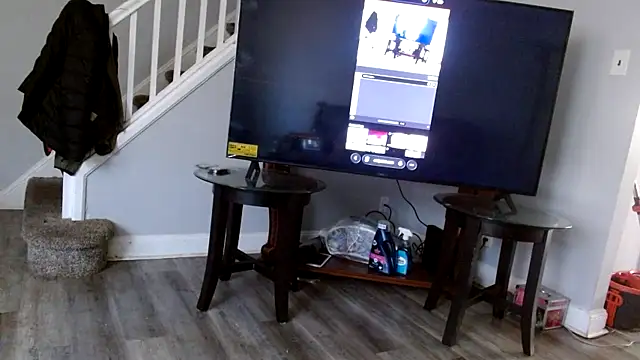 mrbeatit00 online show from April 2026 07:15:02 PM