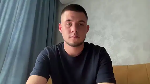 Snapshot of Viktor348 chatting on April 2026 01:23:02 PM Viktor348 online show from April 2026 01:23:02 PM