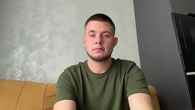 Snapshot of Viktor348 chatting on April 2026 07:45:01 AM Viktor348 online show from April 2026 07:45:01 AM