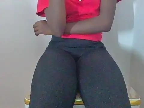 Momoe02 online show from April 2026 10:40:01 AM