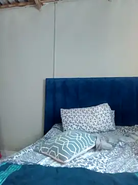 Snapshot of That_PhatPussy chatting on April 2026 06:51:02 AM That PhatPussy online show from April 2026 06:51:02 AM