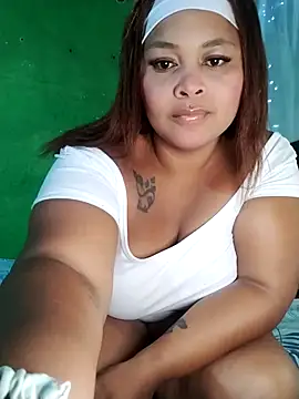 Nikita Glam online show from May 2026 02:11:01 AM