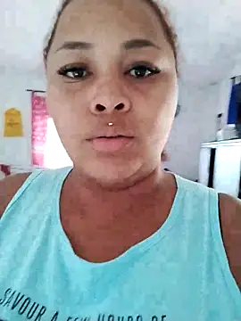 Nikita Glam online show from May 2026 02:47:01 PM
