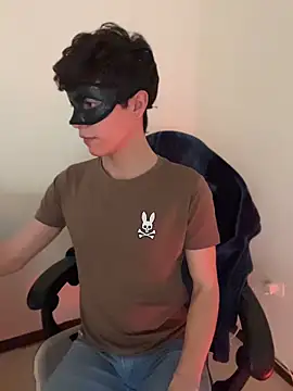 ojitosdegato online show from April 2026 04:45:01 PM