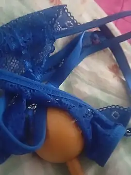 Carolinamascara online show from May 2026 09:15:02 PM