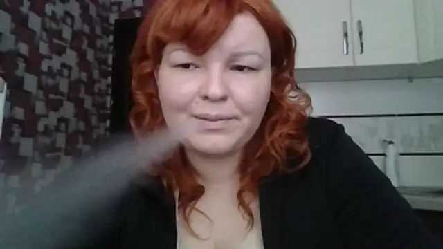 KrisryOxNikss online show from May 2026 03:32:02 AM