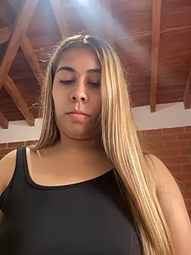  BellaSmith  online show from June 2026 03:02:02 PM