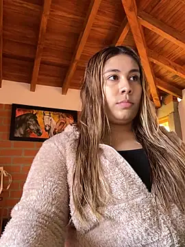  BellaSmith  online show from April 2026 01:51:02 PM