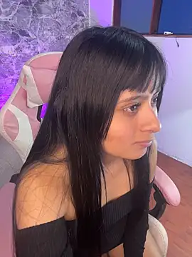 anni99  online show from April 2026 01:28:01 PM