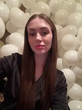 AlinaLove3213 online show from May 2026 06:11:02 PM