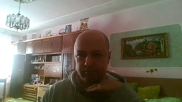 Luceriusbigass online show from February 2026 11:45:01 AM