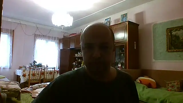 Luceriusbigass online show from December 2025 12:51:01 PM