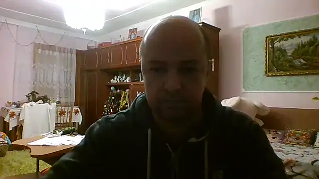 Snapshot of Luceriusbigass chatting on December 2025 05:56:02 PM Luceriusbigass online show from December 2025 05:56:02 PM