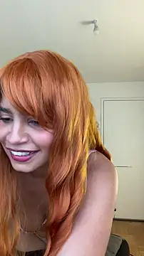 holaRosa online show from April 2026 08:57:02 PM
