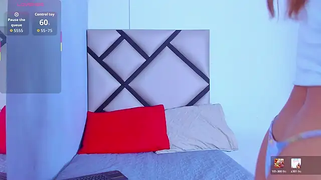 Snapshot of Aitana-x chatting on April 2026 03:29:02 AM Aitana-x online show from April 2026 03:29:02 AM