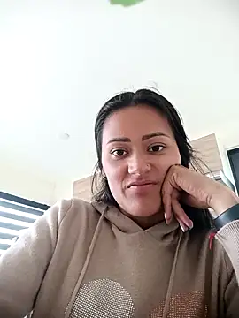 trululusexy online show from April 2026 10:02:02 PM