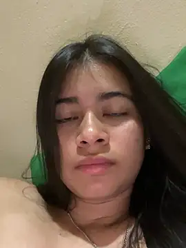 Snapshot of Kloe_zaf chatting on May 2026 04:16:01 AM Kloe zaf online show from May 2026 04:16:01 AM