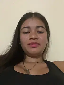 Snapshot of Kloe_zaf chatting on May 2026 06:30:02 AM Kloe zaf online show from May 2026 06:30:02 AM