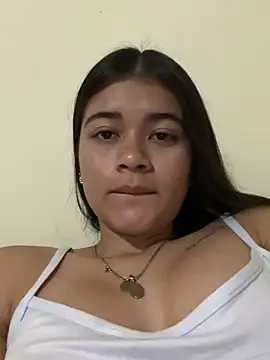 Snapshot of Kloe_zaf chatting on May 2026 05:59:01 AM Kloe zaf online show from May 2026 05:59:01 AM
