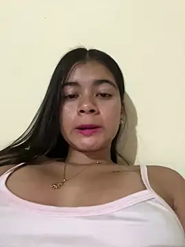 Snapshot of Kloe_zaf chatting on June 2026 05:49:02 AM Kloe zaf online show from June 2026 05:49:02 AM
