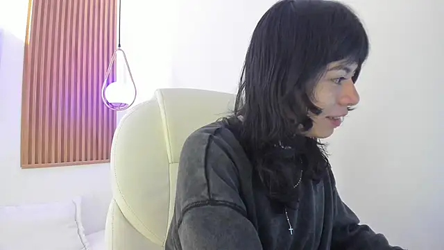 ghostmila online show from April 2026 12:23:01 PM